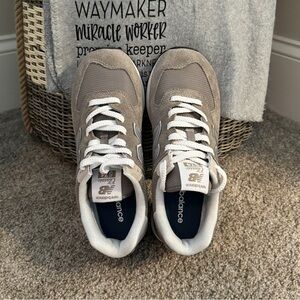New Balance 574 Core. Size 8. Like New without box.
